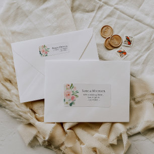 mooi label met roze blozige bloemen