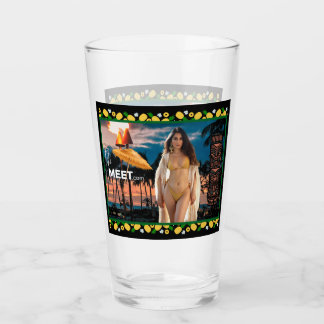 Mooi Meisje TikiMeet.com Tumbler Glass