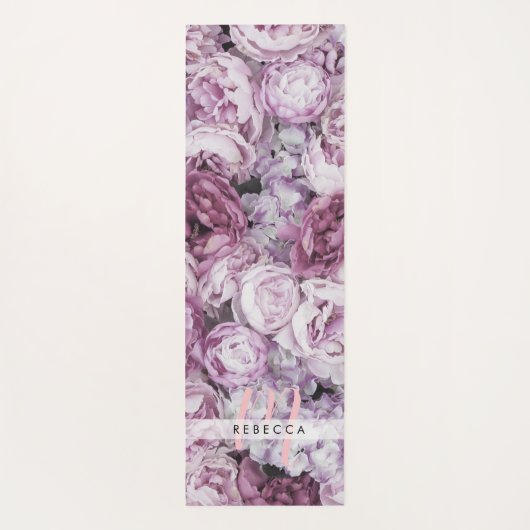 Mooi Roze Pioenrozen Bloemend Monogram Yogamat (Achterkant)