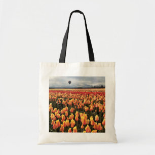 Mooi Tulpveld met een luchtballon, Oregon Tote Bag