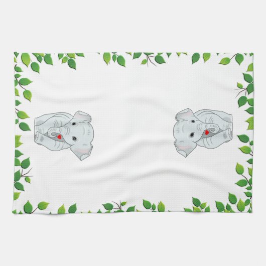 Mooie, aangepaste olifant en groene bladeren op wi theedoek (Horizontaal)