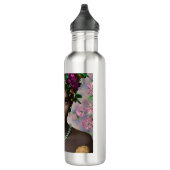 Mooie Afro-Amerikaanse vrouw met bloemen Waterfles (Rechts)