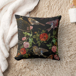 Mooie bloemrijke decoratieve opvallende kussen