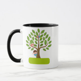 Mooie boom met kinderen en vogels T-shirt ontwerp Mok