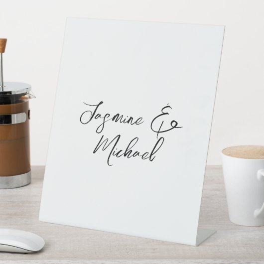 Mooie chique kalligrafie noemt bruiloften reclamebord met voetstuk (Insitu)