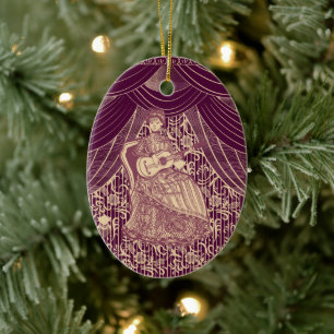 Mooie dame met gitaar keramisch ornament