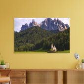 Mooie eenzame kerk, Rainui 2 genaamd Canvas Afdruk (Insitu (Woonkamer))