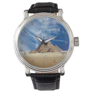 Mooie Egyptische piramides op een zonnige dag Horloge