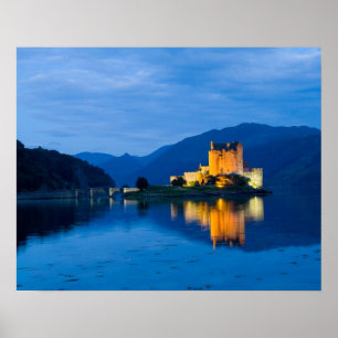 Mooie Eileen Donan Castle in het westen van Dornie Poster