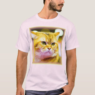 Mooie foto van een Cute Cat. Bestel nu T-shirt