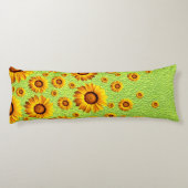 Mooie gele bloemen op abstract groen lichaamskussen (Achterkant)