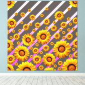 Mooie gele bloemen op grijze, roze strepen canvas afdruk (Insitu (Houten vloer))