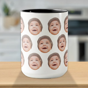 Mooie gepersonaliseerde babygezichtsfoto mok