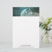 Mooie Grijze Wolf in een Donker Bos Briefpapier (Staand voorkant)