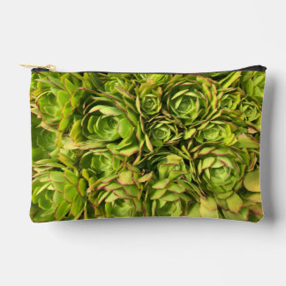 Mooie groene bloemtas voor cosmetica of potloden etui