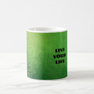 Mooie groene Mandala met citaat. Koffiemok