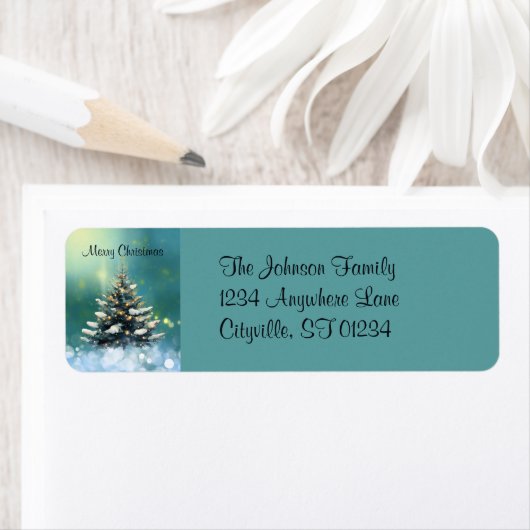 Mooie kerstboom met sneeuw en gouden lampjes etiket (Insitu)