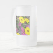 Mooie kleur bloemen matglas bierpul (Voorkant links)