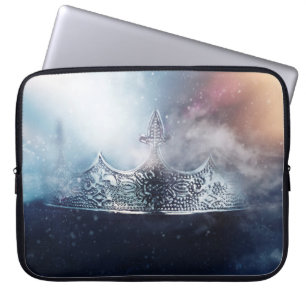 Mooie koningin en koningskroon laptop sleeve