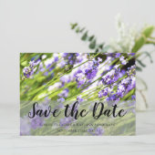 Mooie lavendel "Save the Date" Weddenschap Kaart (Staand voorkant)