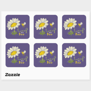 Mooie lente scène met madeliefje en bij vierkante sticker