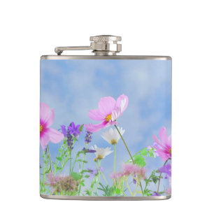 Mooie lente wilde bloemen heupfles