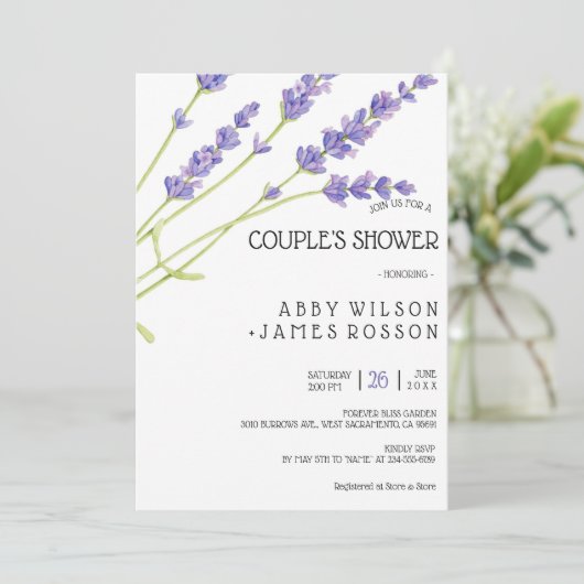 Mooie lichte Paarse Lavendel Trouwdouche Uitnodige Kaart (Staand voorkant)