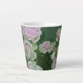 Mooie lichte roze rozen latte mok (Voorkant)