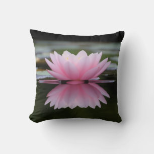 Mooie Lotus, Landschap Kussen