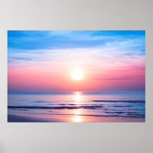 Mooie ochtendzonsopgang, blauw zee, roze lucht, wa poster