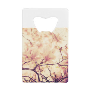 Mooie pastel magnolia bloem kredietkaart flessenopener