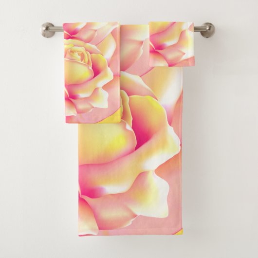 Mooie Peachy Yellow Rose Bad Handdoek (Insitu)