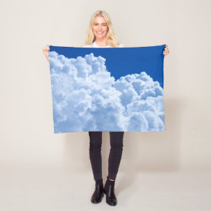 Mooie Puffy wolken in de blauwe lucht Fleece Deken