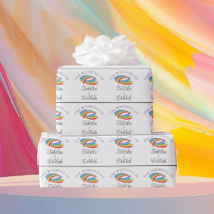 Mooie Rainbow Waves Gepersonaliseerde LGBTQ Bruilo Cadeaupapier