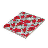 Mooie rode papaver, witte madeliefjes en lieveheer tegeltje (Zijkant)