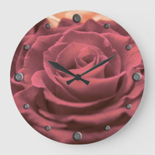 Mooie rode roze rozen bloemen foto romantisch grote klok