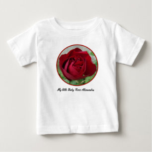 Mooie rode rozenmonogrammen voor je baby