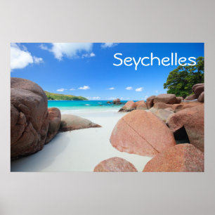 Mooie rotskust op de Seychellen Poster