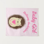 Mooie Roze Baby Meisje Egel Op Maat Wandkleed (Voorkant (horizontaal))