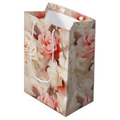 Mooie Roze Blush Crème Roze Bloemige Bruiloftsdouc Medium Cadeauzakje (Voorkant Gekanteld)