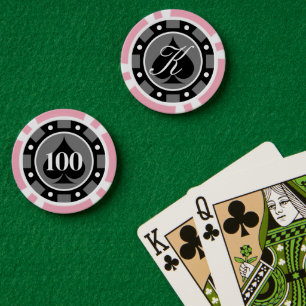 Mooie roze casino poker chips voor gokken plezier