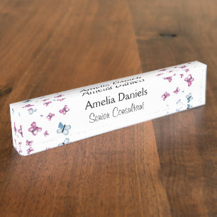 Mooie roze en blauwe vlindermonogram naambordje