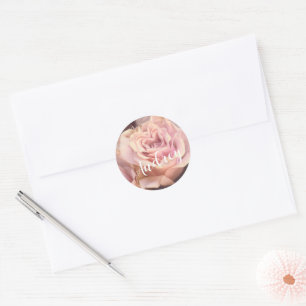 Mooie Roze Roos Op Lichtgrijs Ronde Sticker