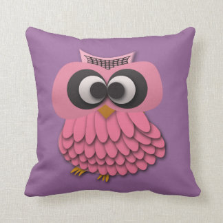 Mooie Roze Uil op Paarse Kussen
