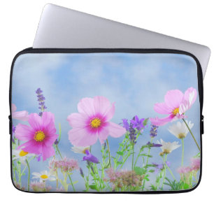 Mooie Roze Wilde Bloemenweide Laptop Sleeve