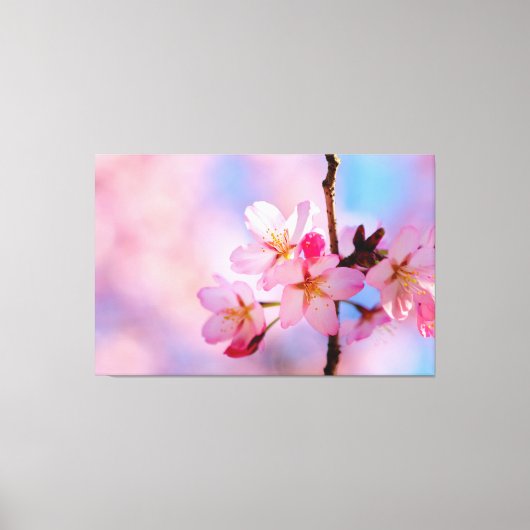 Mooie Sakura-bloemen op een verticale tak Canvas Afdruk (Voorkant)