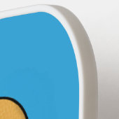 Mooie slak op een bladtekening van de cartoon pickleball paddle (Links Detail)