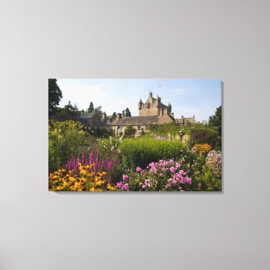 Mooie tuinen en beroemd kasteel in canvas afdruk (Voorkant)