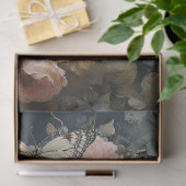 Mooie vrouw in  jurk met vlinders tissuepapier (Geschenk)