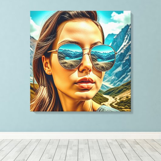 Mooie Vrouw in Zonnebril Bergreflectie Canvas Afdruk (Insitu (Houten vloer))